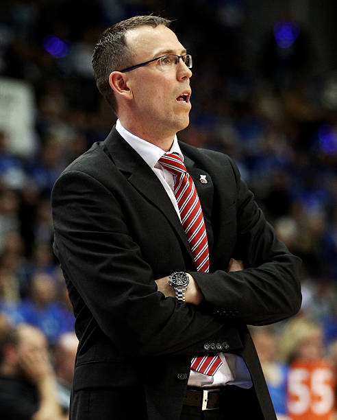 在这种背景 在这种背景