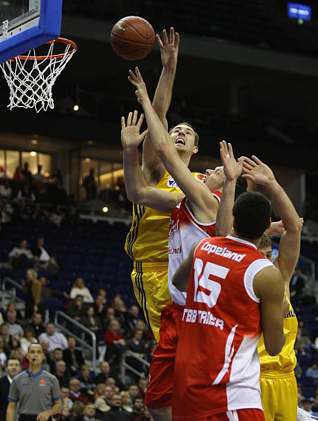 包括薪资待 包括薪资待